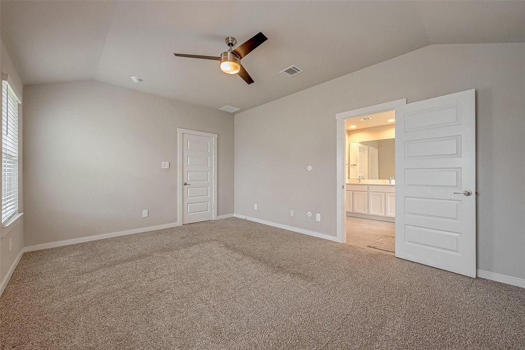 19010 Norbury Park Lane - Photo 27