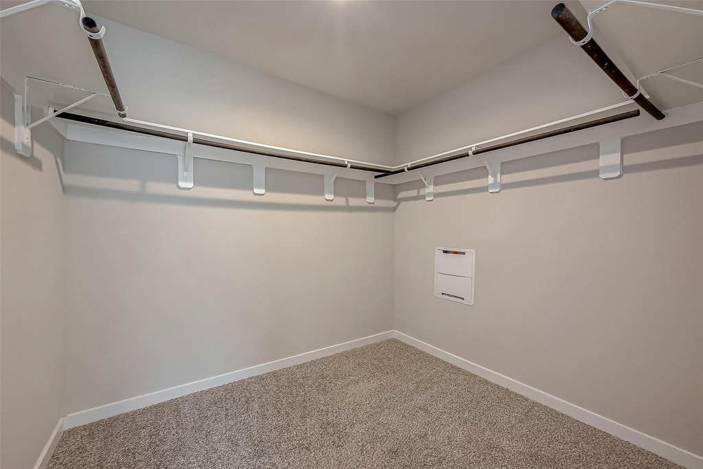 19010 Norbury Park Lane - Photo 33
