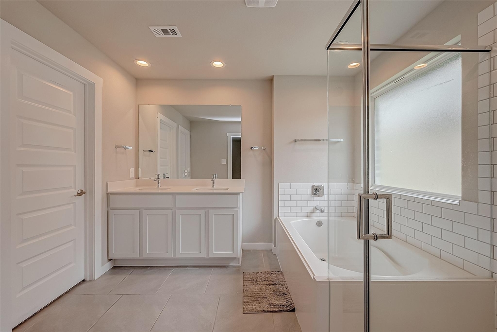 19010 Norbury Park Lane - Photo 29