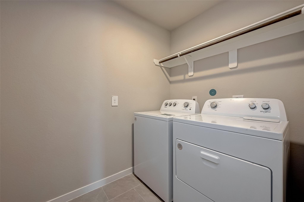 19010 Norbury Park Lane - Photo 34