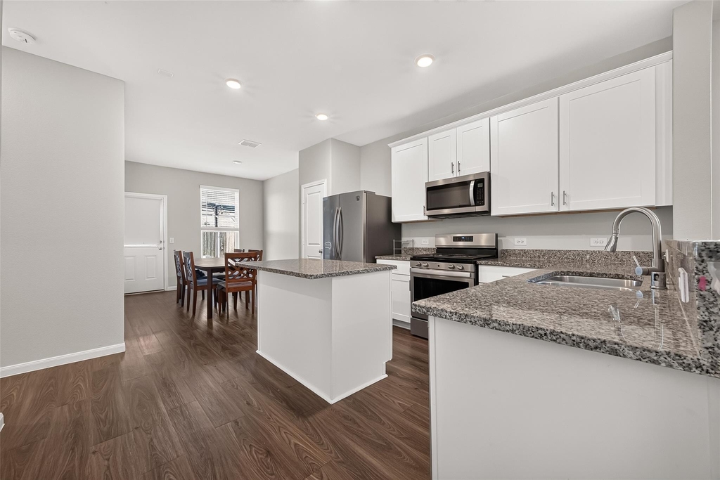 16039 Kingfield Haven Drive - Photo 14