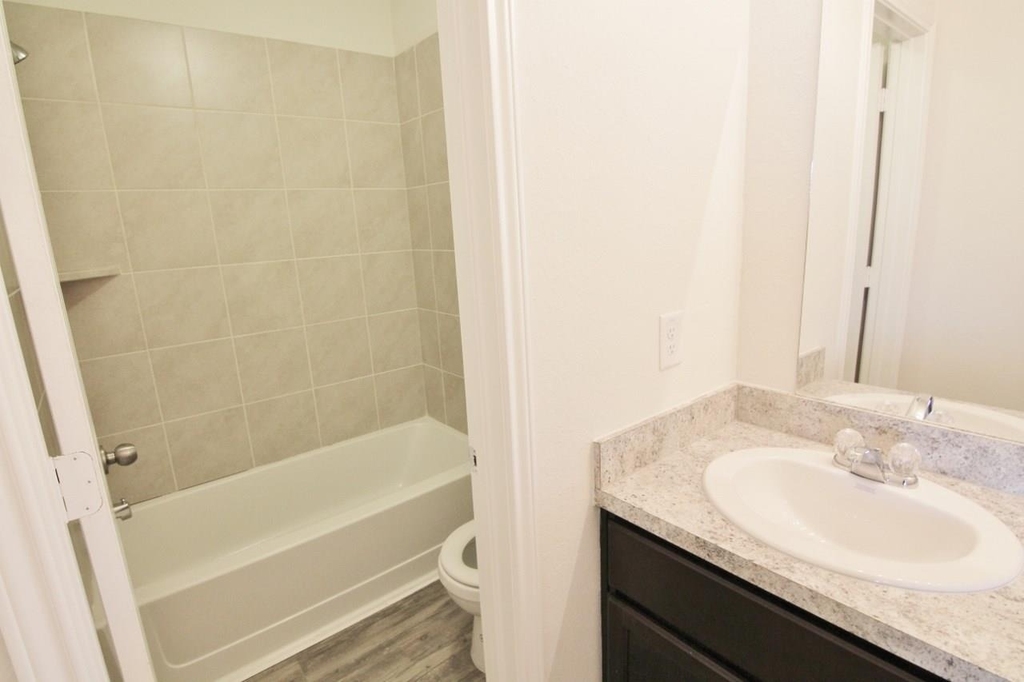 6267 Brenwood Circle - Photo 8
