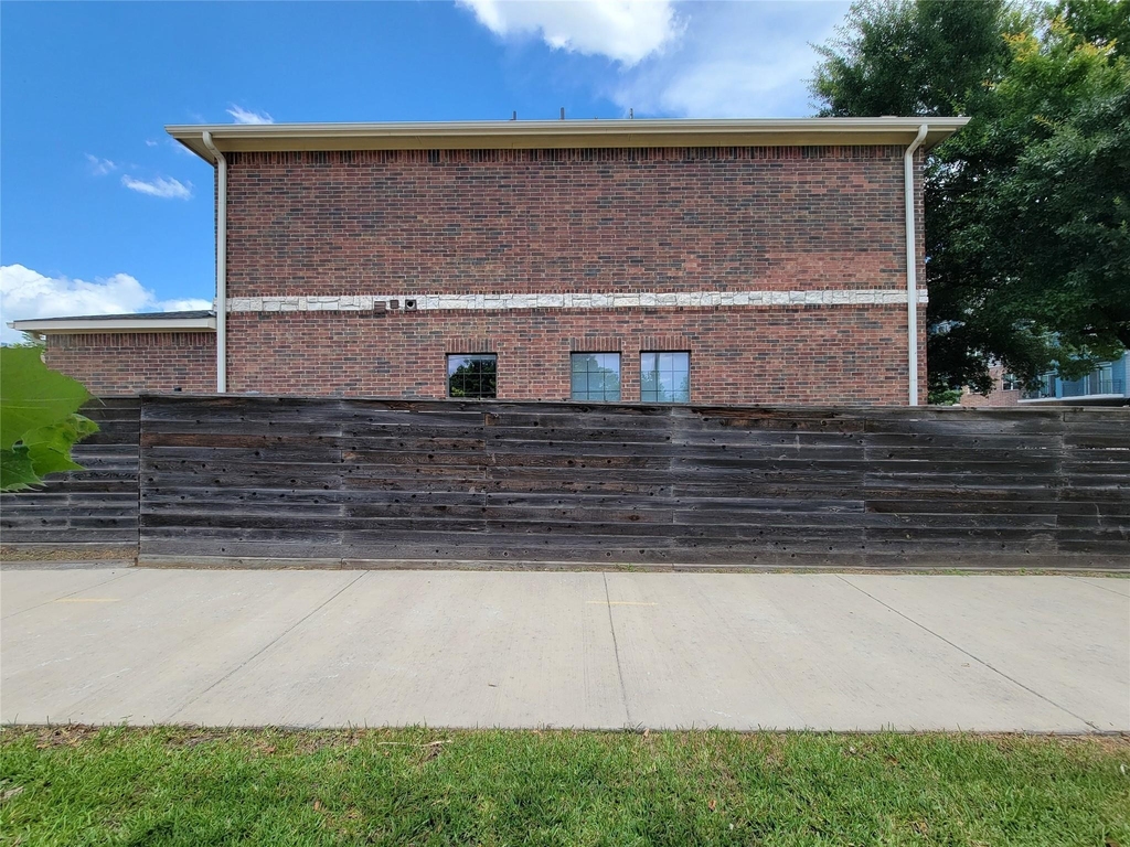 1414 Emancipation Avenue - Photo 29