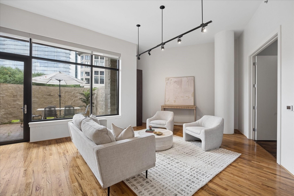 5005 Hidalgo Street - Photo 9