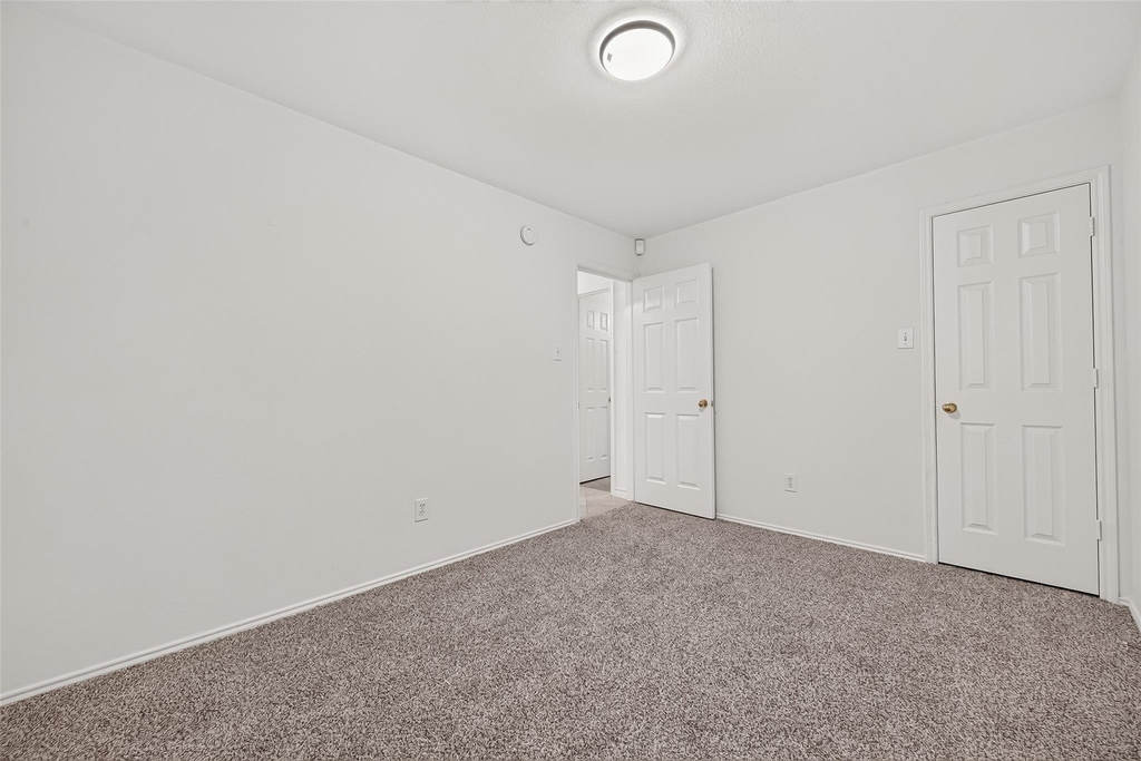3830 Flatwood Drive - Photo 10