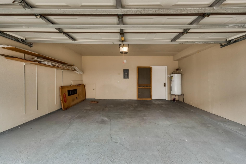 1300 Augusta Drive - Photo 15