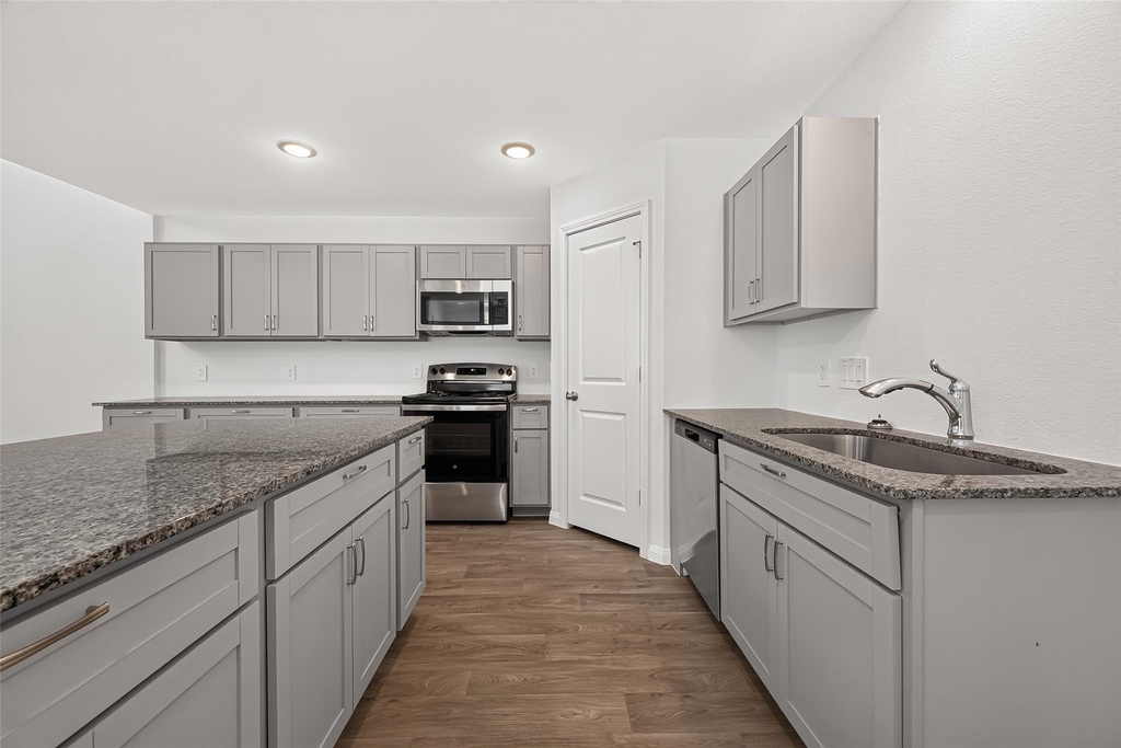 16364 Jasmine Marie Place - Photo 13