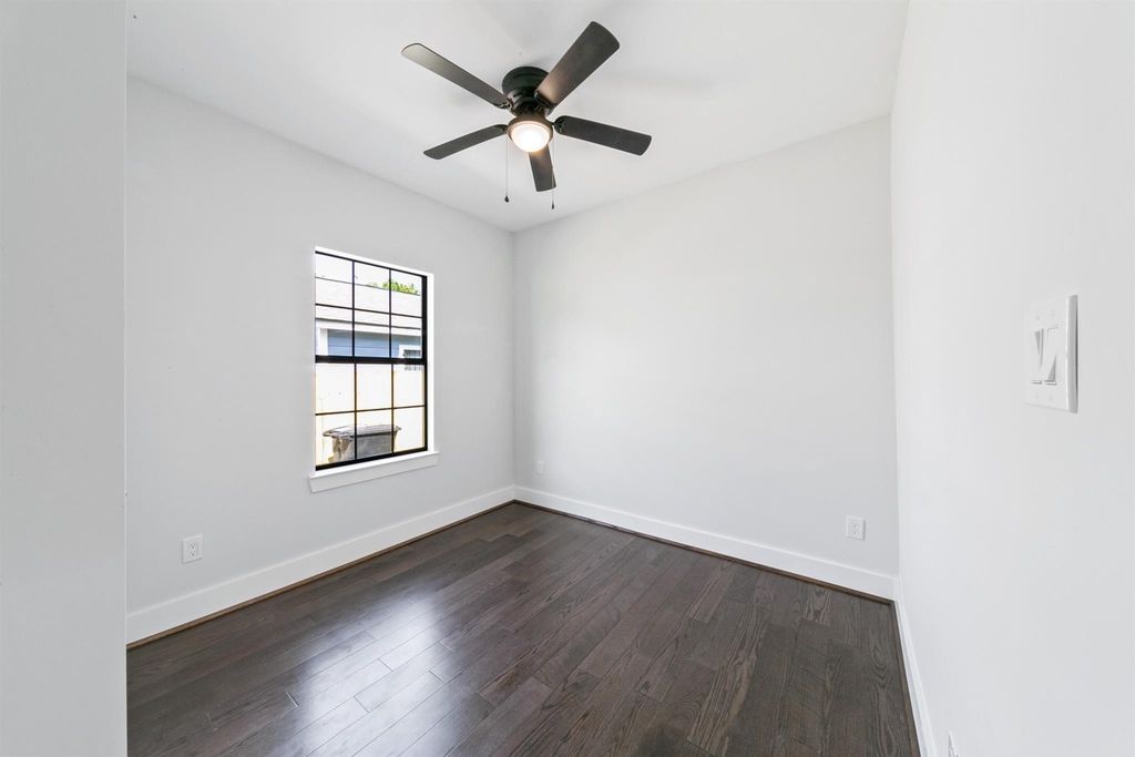 815 Wilkes Street - Photo 25