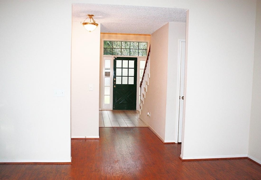 2319 Mill Creek Drive - Photo 6