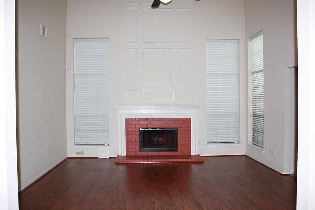 2319 Mill Creek Drive - Photo 7