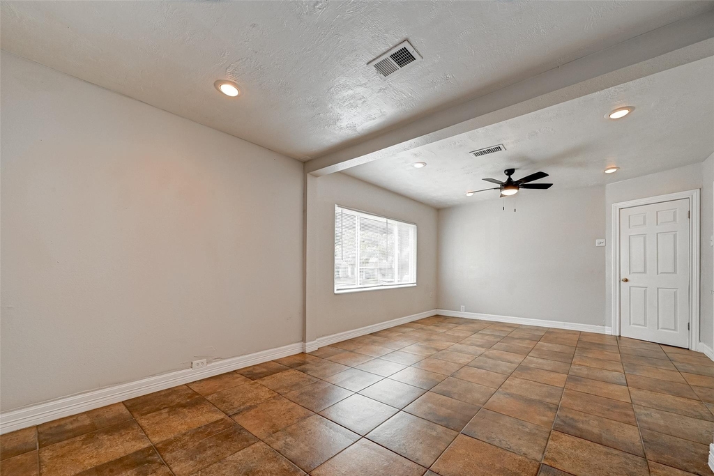 817 Eleanor Street - Photo 33