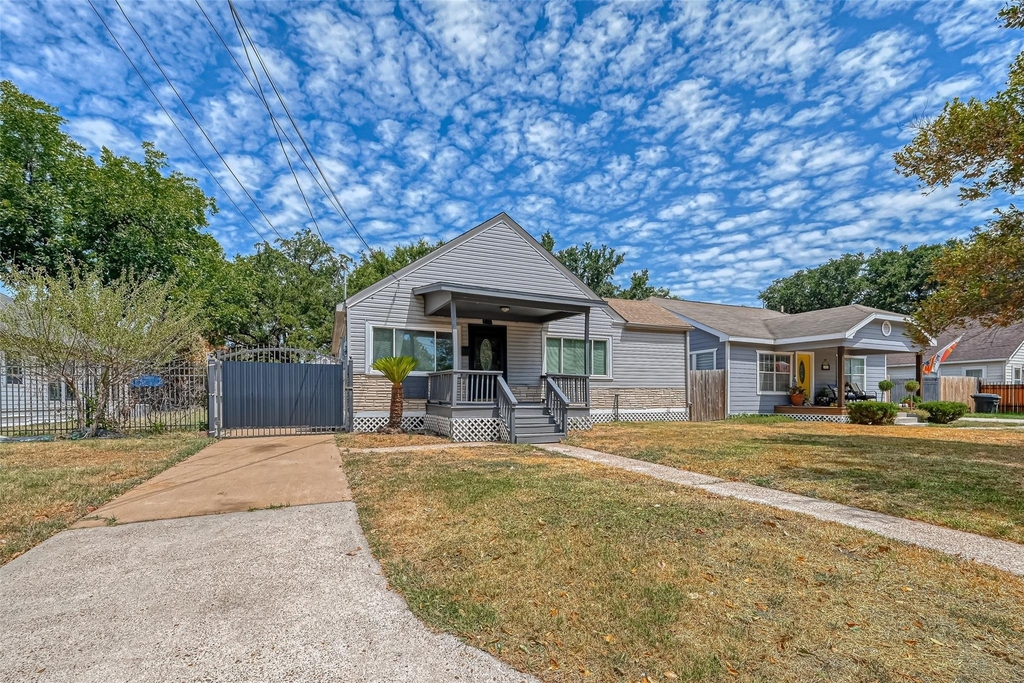 817 Eleanor Street - Photo 2