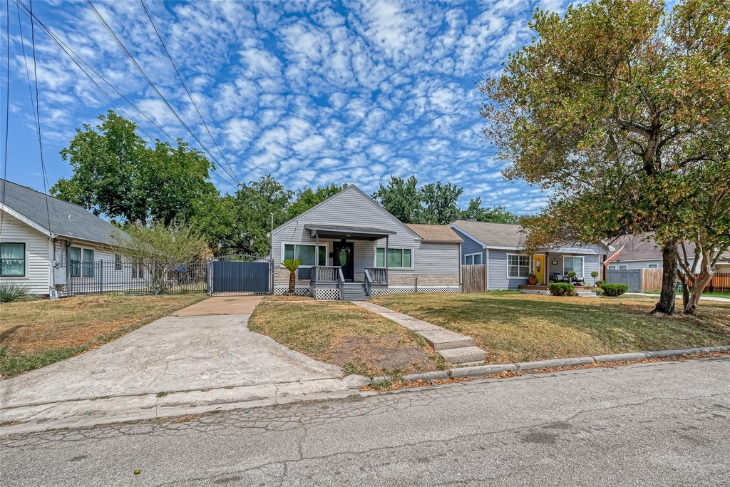 817 Eleanor Street - Photo 1