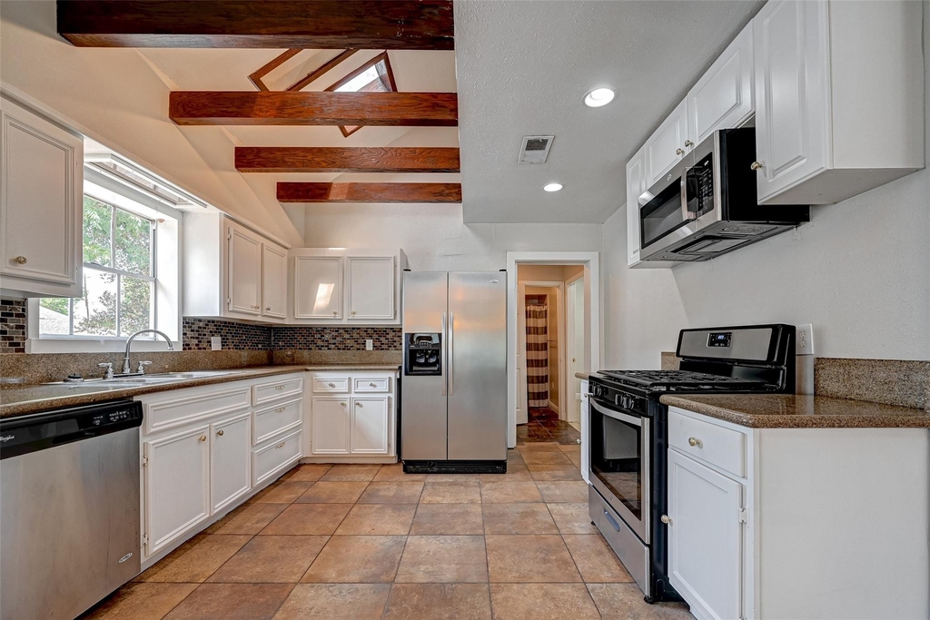 817 Eleanor Street - Photo 19