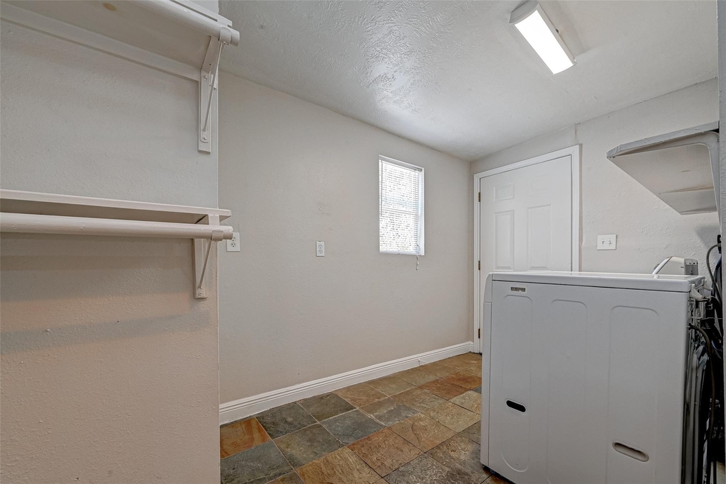 817 Eleanor Street - Photo 22