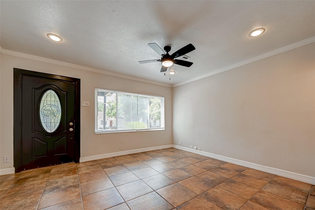 817 Eleanor Street - Photo 7