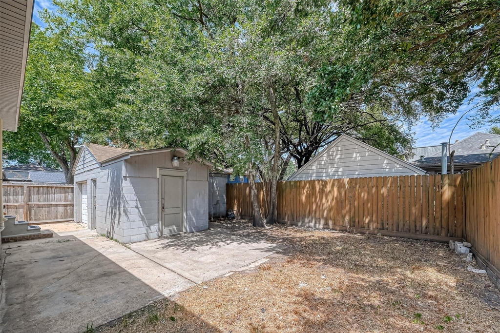 817 Eleanor Street - Photo 39