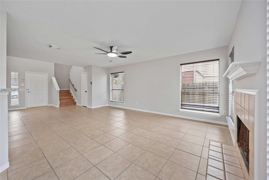 16710 Cheshire Place Drive - Photo 6