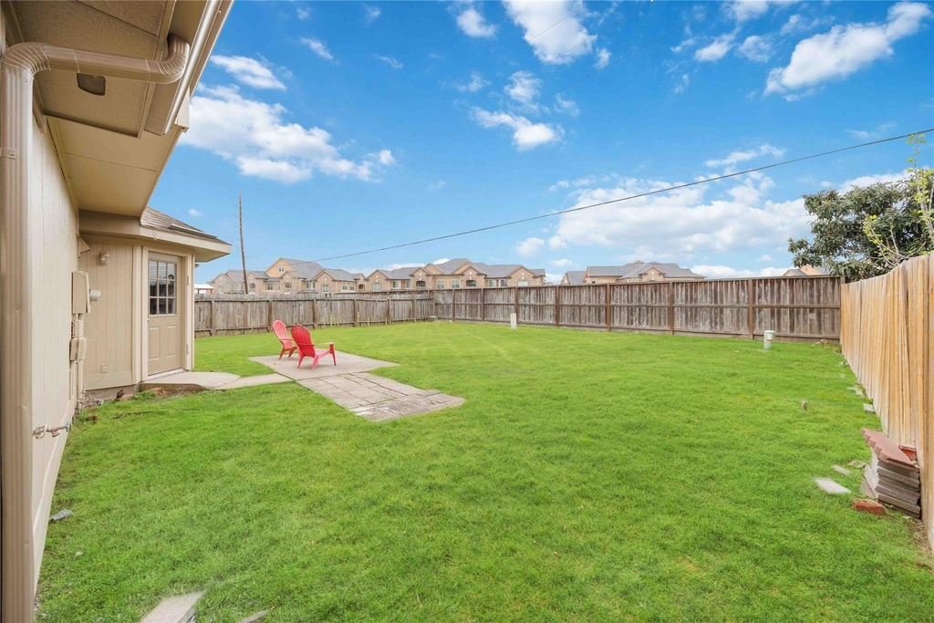 16710 Cheshire Place Drive - Photo 28