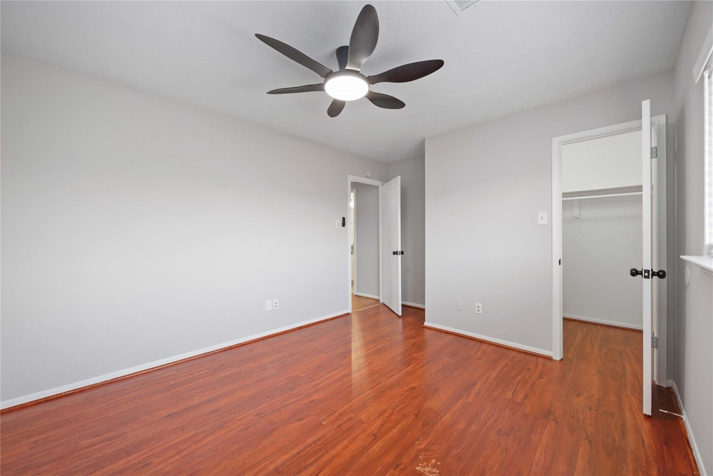 16710 Cheshire Place Drive - Photo 23