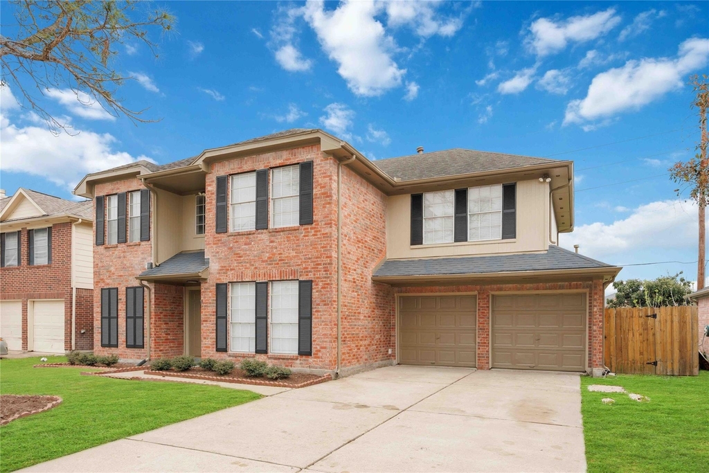 16710 Cheshire Place Drive - Photo 1