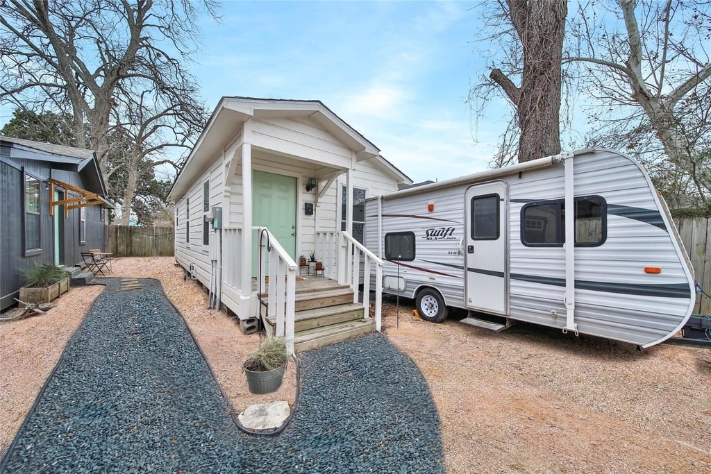 1710 Shelby Street - Photo 16