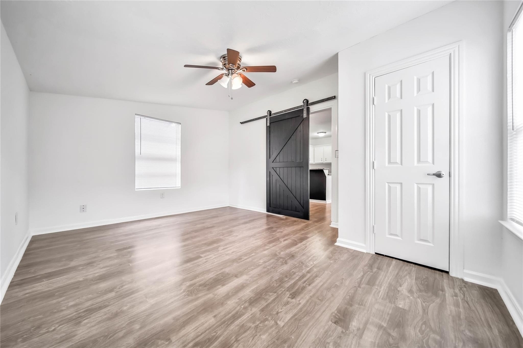 1710 Shelby Street - Photo 7