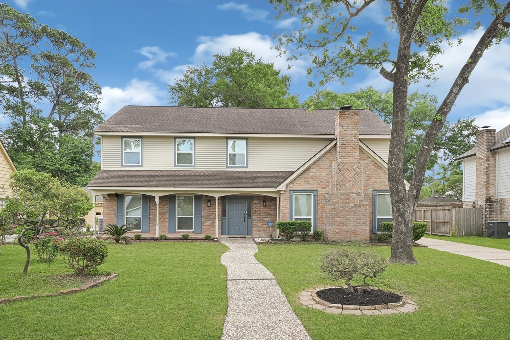 723 Loire Lane - Photo 1