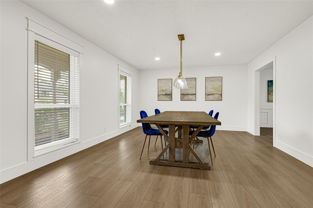 723 Loire Lane - Photo 4