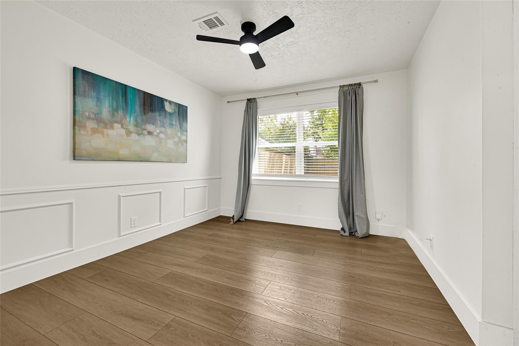 723 Loire Lane - Photo 5