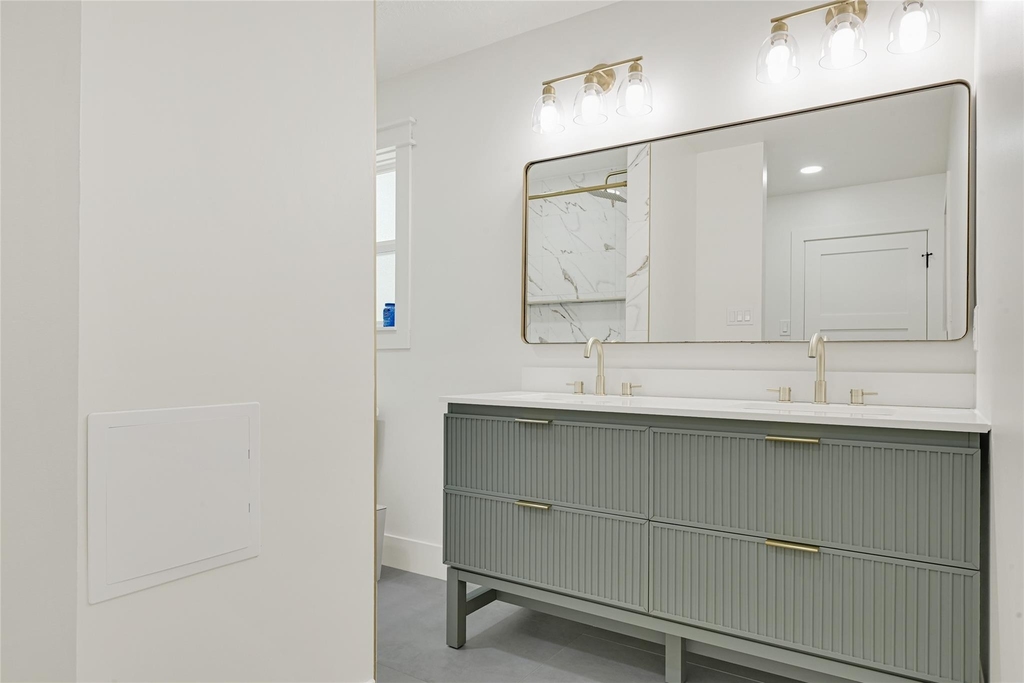 723 Loire Lane - Photo 9