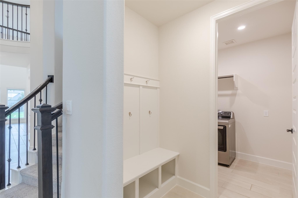 3114 Swift Way - Photo 29