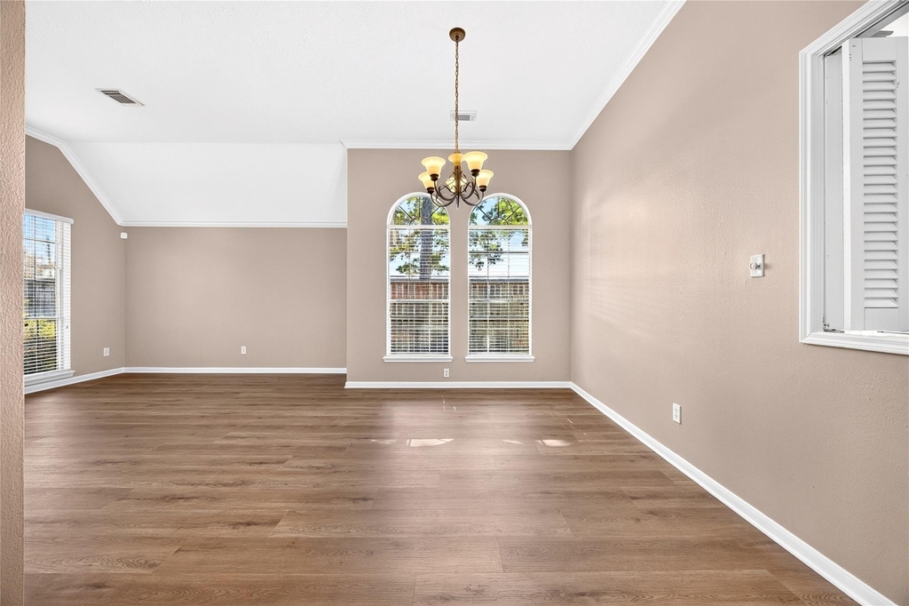 17414 Erin Way Court - Photo 14