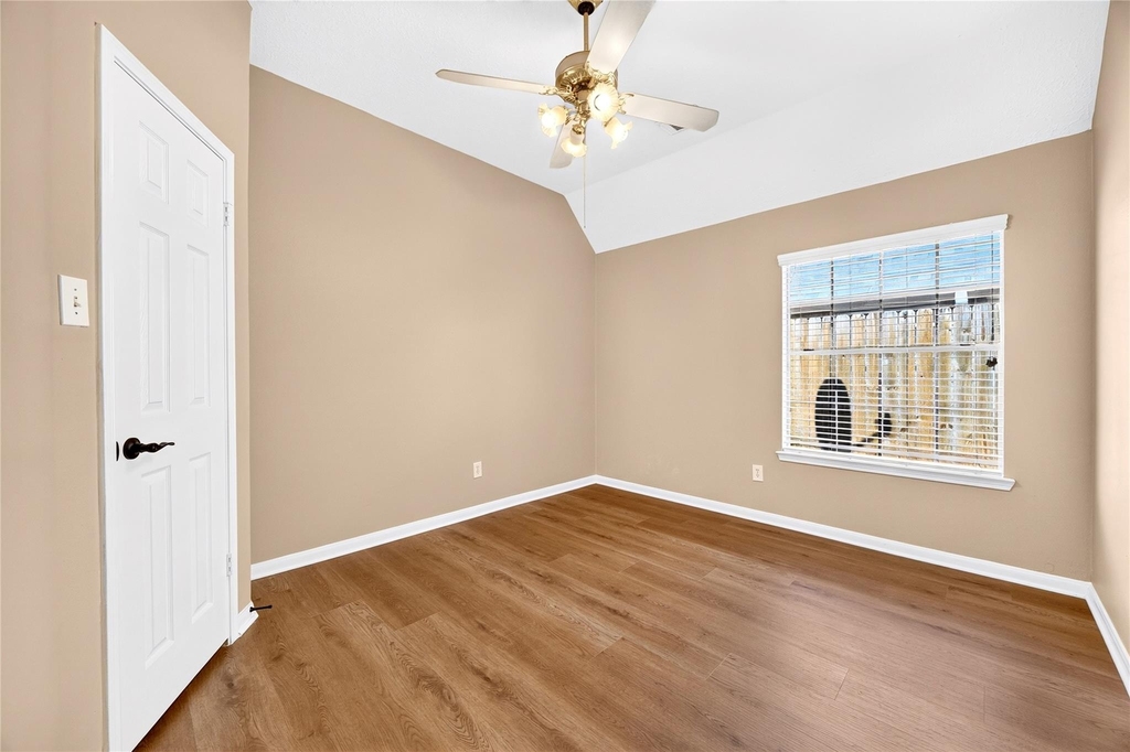17414 Erin Way Court - Photo 34