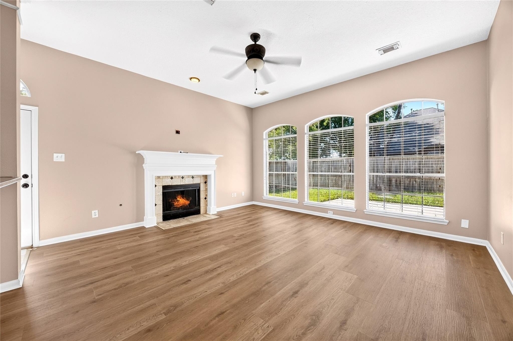 17414 Erin Way Court - Photo 15