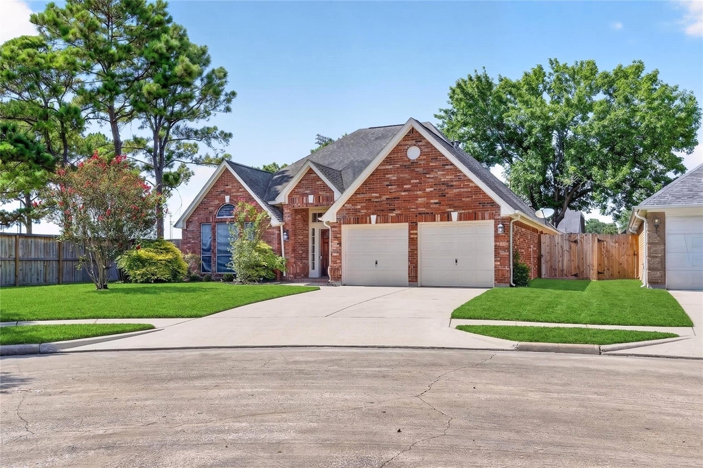17414 Erin Way Court - Photo 3