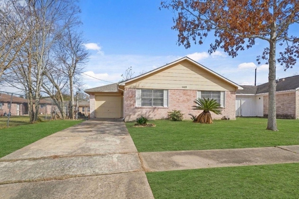 14415 Insley Street - Photo 0