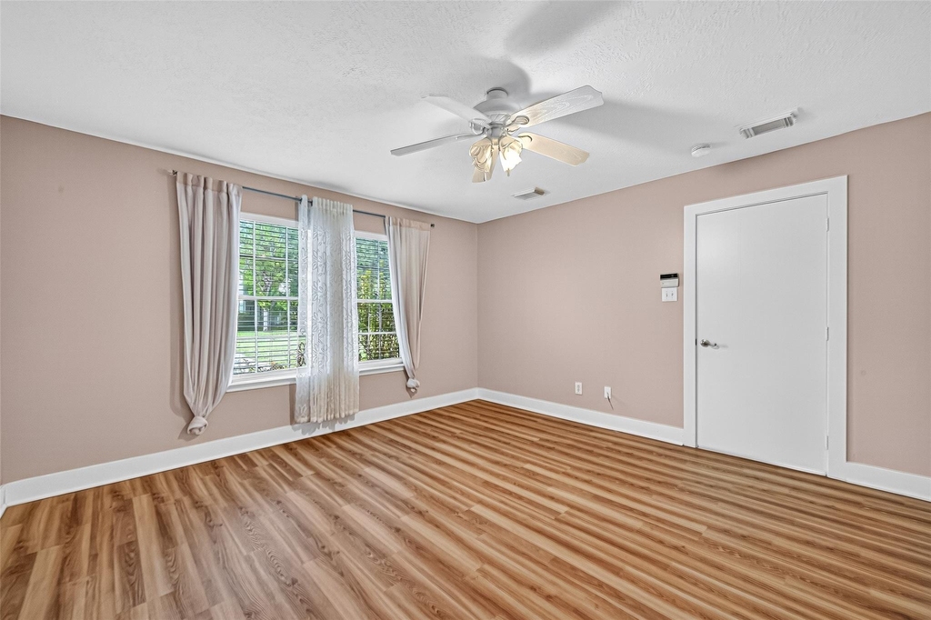 15859 E Park Court - Photo 8