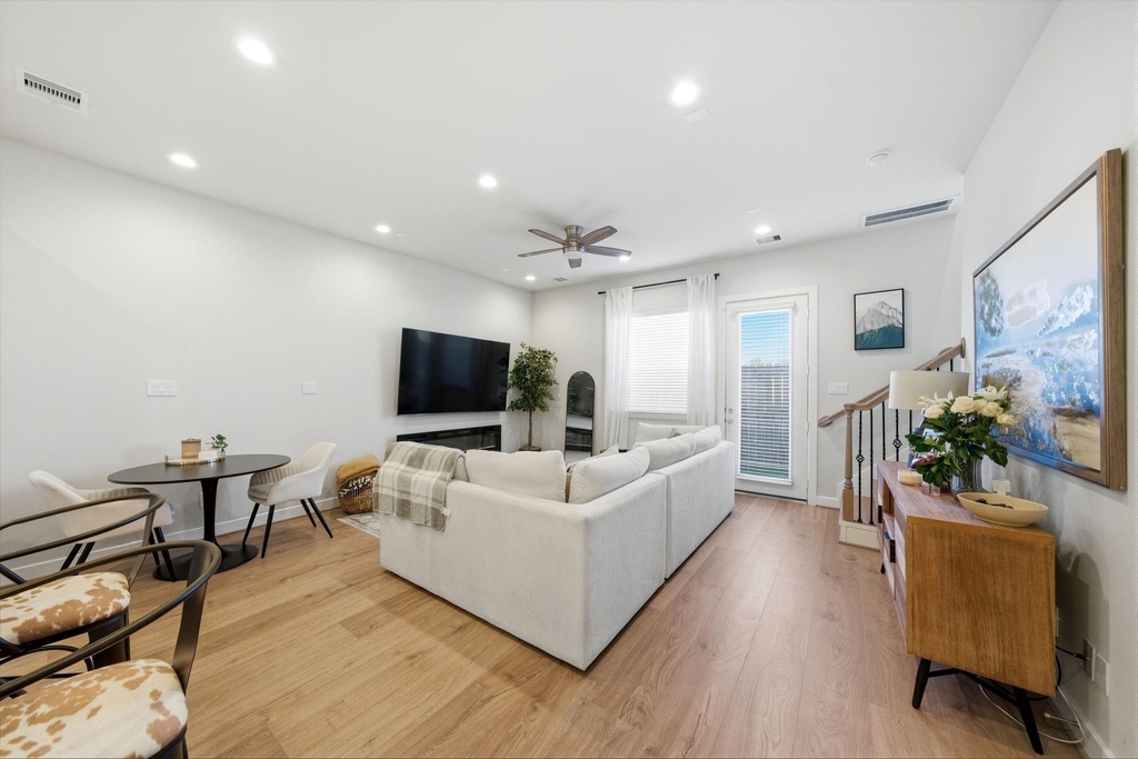 5929 Haring Lane - Photo 4