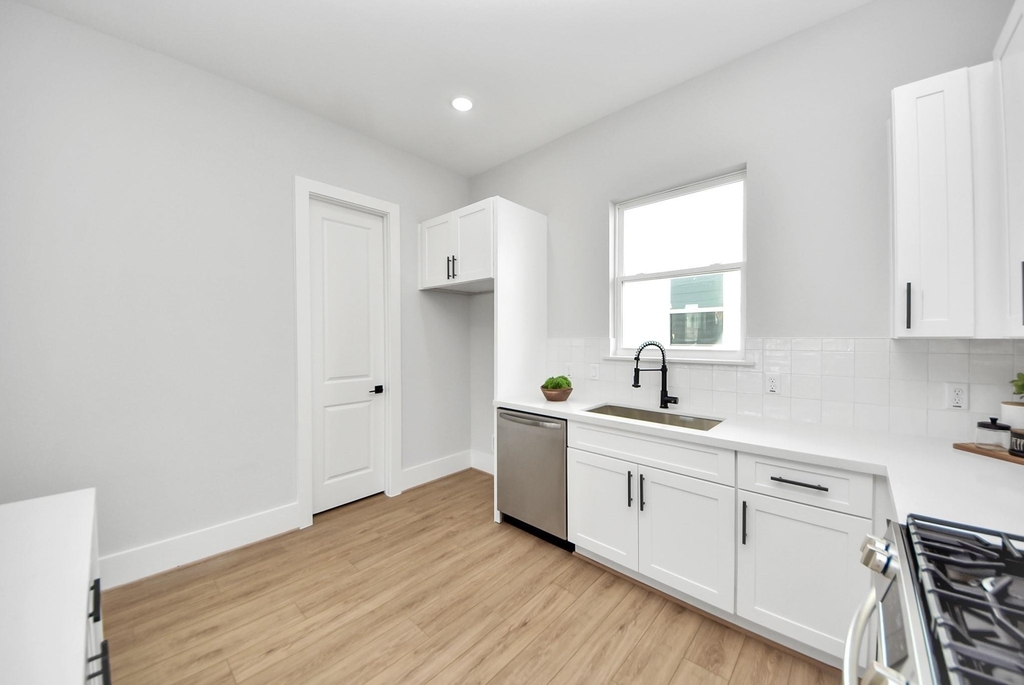 4814 Cochran Street - Photo 19