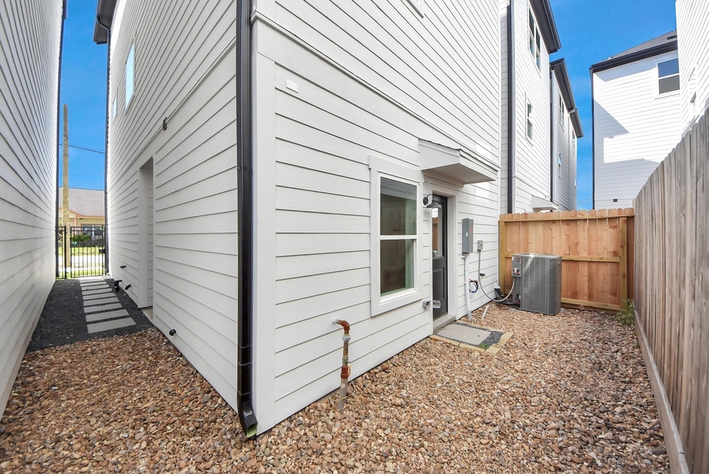 4814 Cochran Street - Photo 41