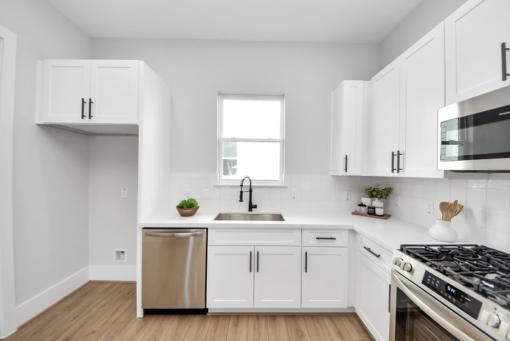 4814 Cochran Street - Photo 18