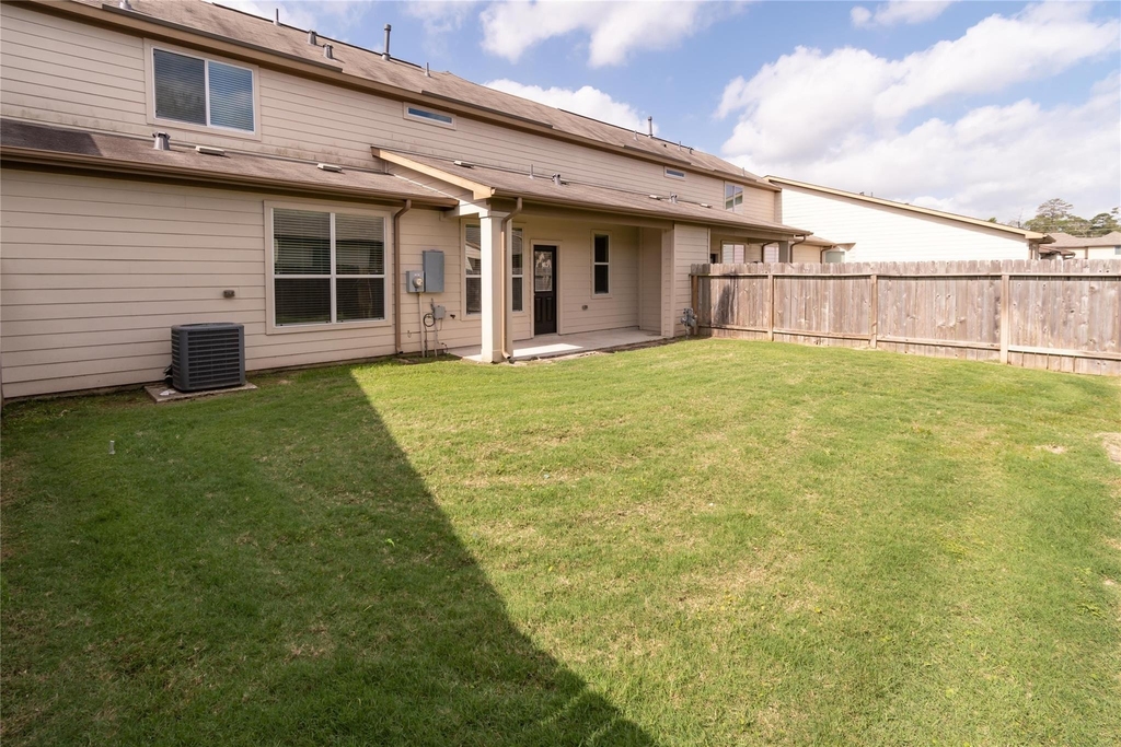 9727 Elia Court - Photo 2