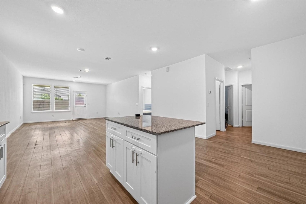 8111 Star Terrace Drive - Photo 9