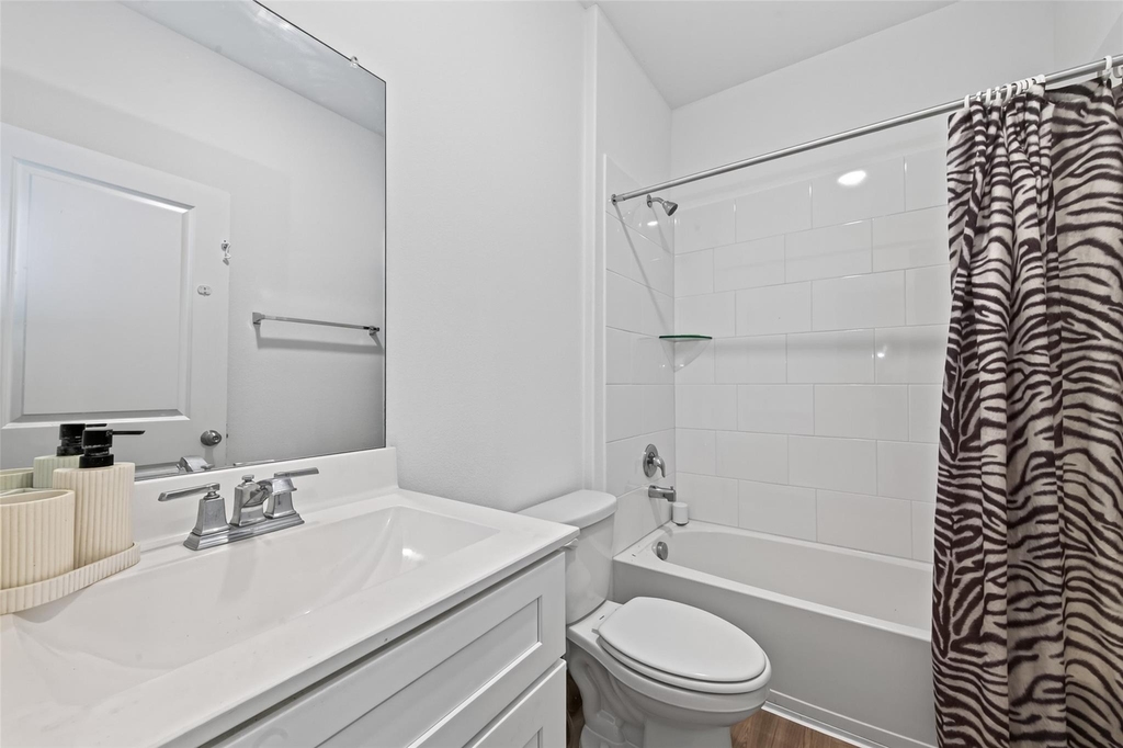 8111 Star Terrace Drive - Photo 16