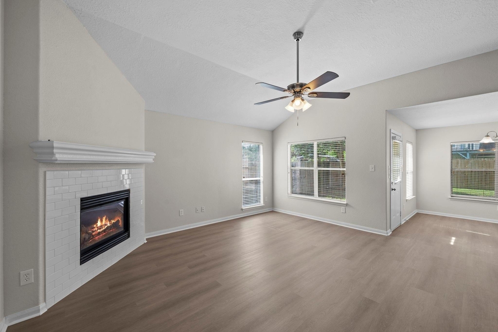 19935 Silver Rock Drive - Photo 3