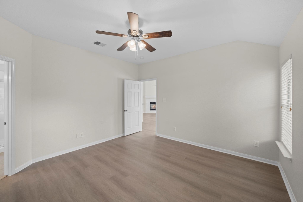 19935 Silver Rock Drive - Photo 11
