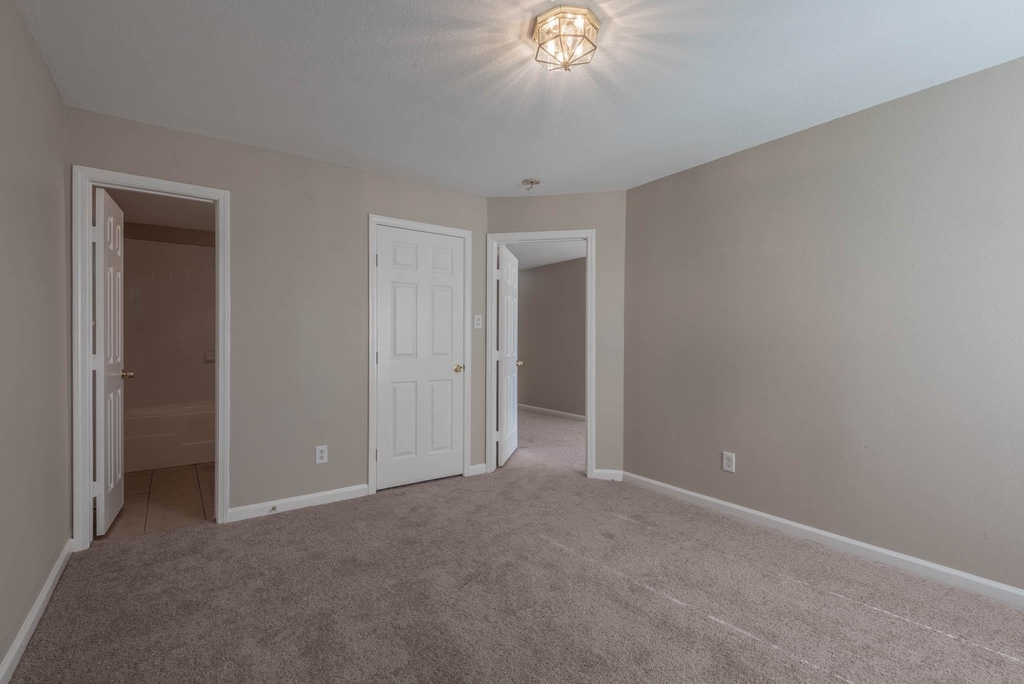 10203 Azalea Village - Photo 10