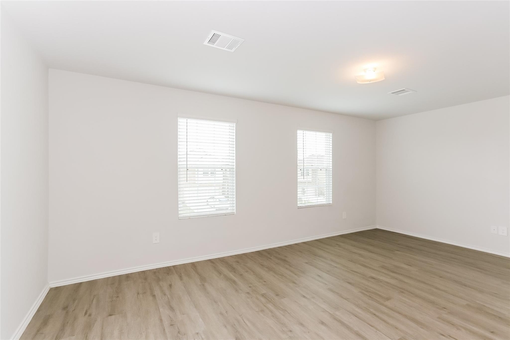 2707 Bouvardia Way - Photo 7