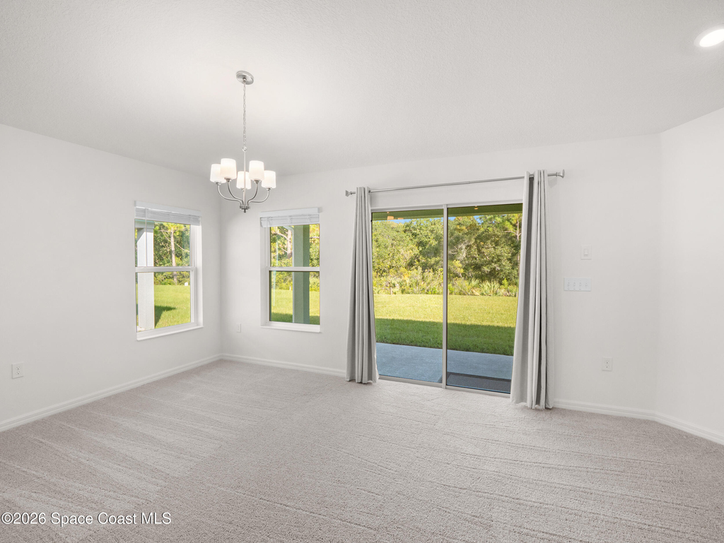 2192 Vinifera Drive - Photo 6